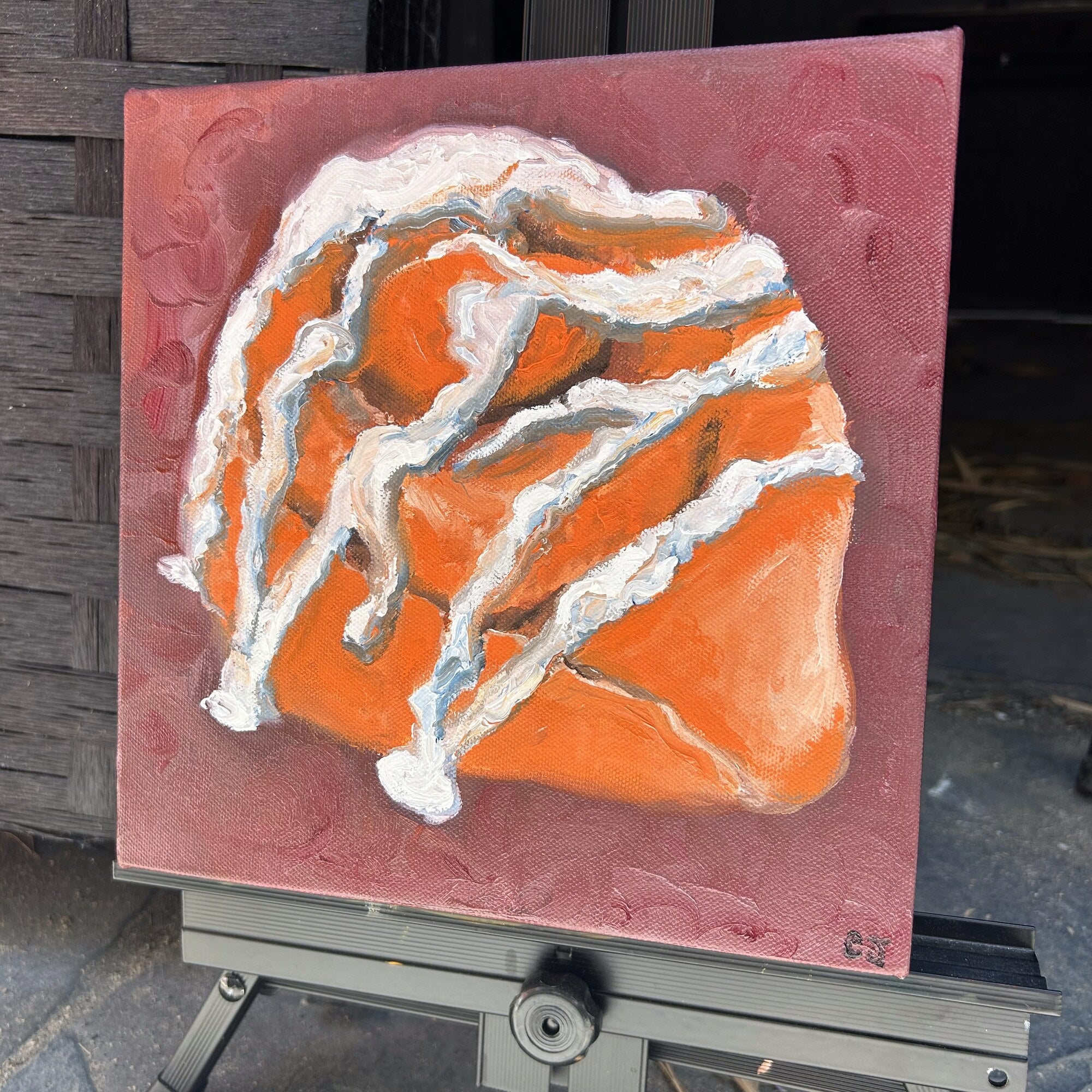 Cinnamon Roll — side view showing painted canvas edges